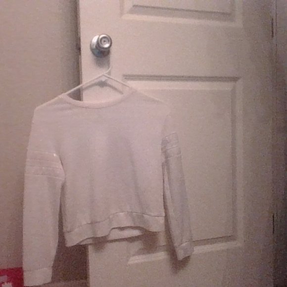 White long sleave sweatshirt - Picture 4 of 7